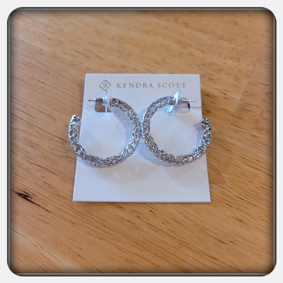 Kendra Scott Jewelry - NWT Kendra Scott Silver Maggie Hoop Earrings